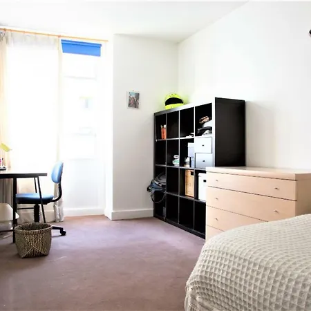 Hostnfly - Superb Close To The Eiffel Tower Apartment *